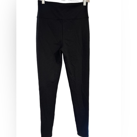 Assets by Spanx Full Length Medium Black Excellent Condition - Picture 2 of 5